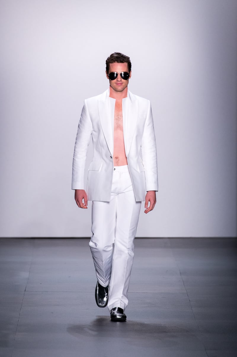 Zang Toi SS16 — second runway look